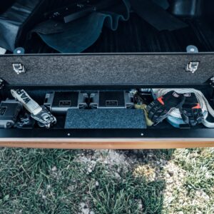 Tailgate Storage Mod - Hilux Revo - Huracan Fabrication-Deckelschutz