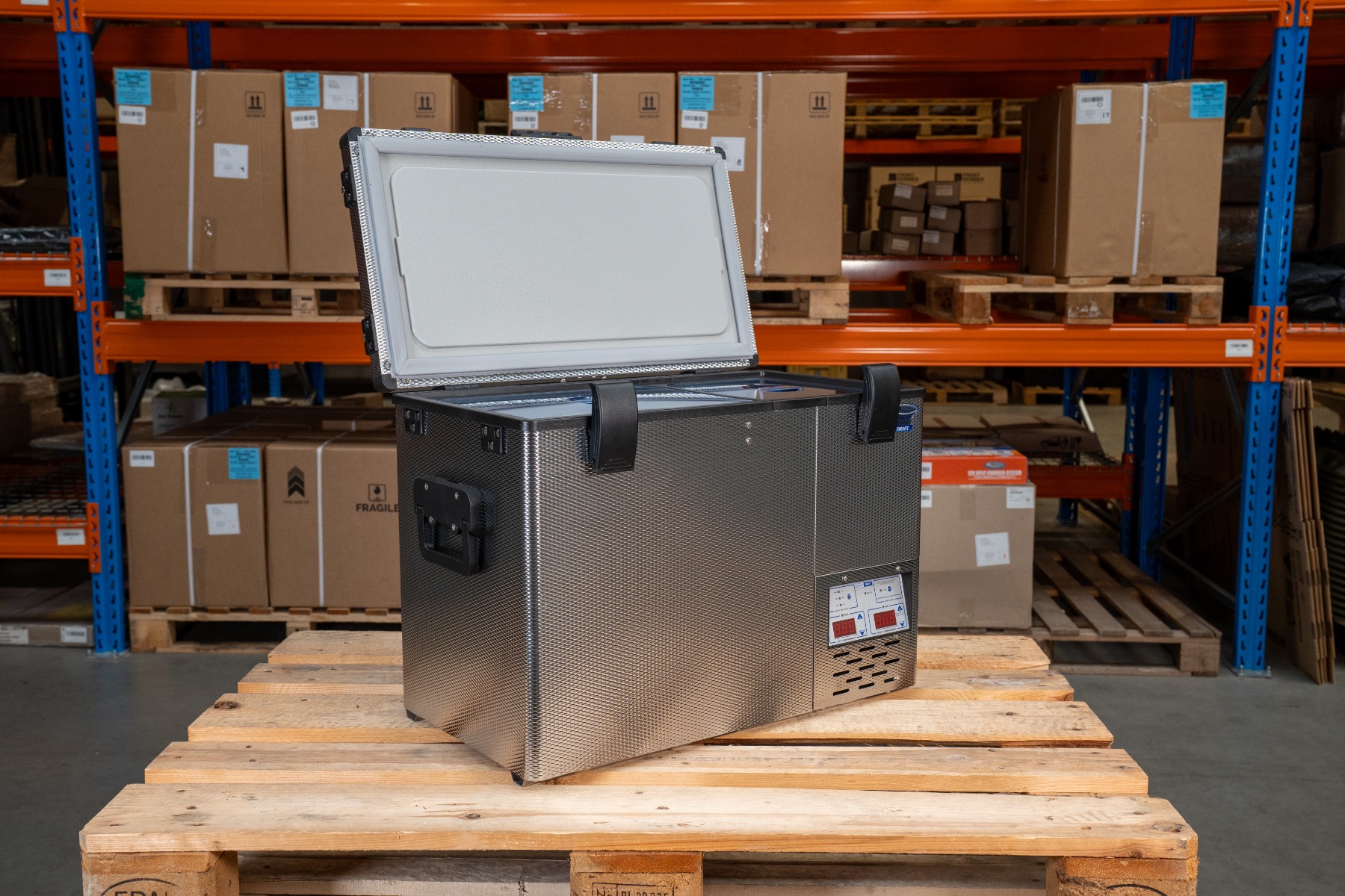 National Luna NL45 Legacy Smart QC Dual Kühl- und Gefrierschrank 12V/24V – Bild 2
