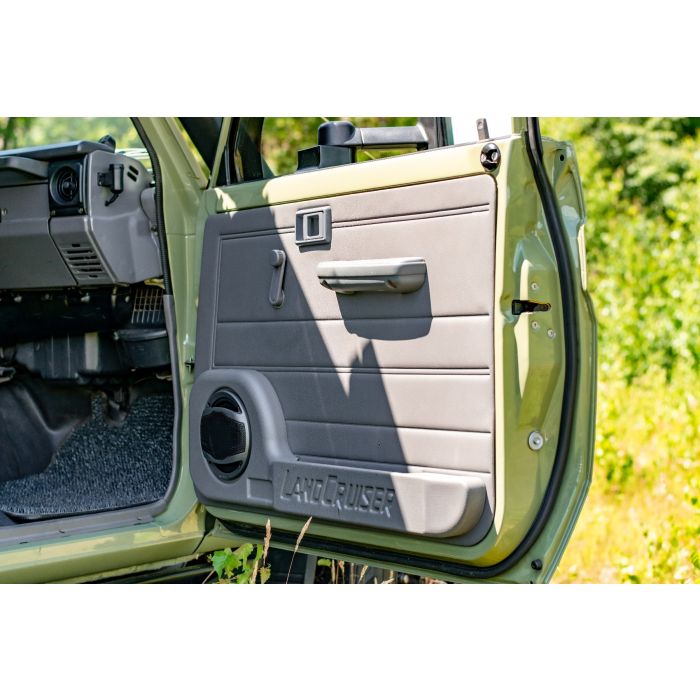 Onca Lautsprecherboxen Toyota Land Cruiser HZJ-Doppelkabine