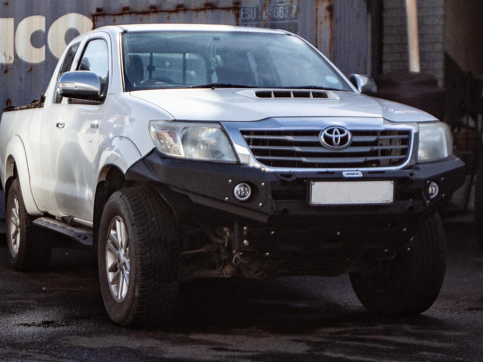 Gobi-X Frontstossstange Toyota Hi Lux Vigo (2005-2015)