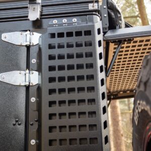 Bushtech Bush Cabin Molle Panels Hintere Ecken